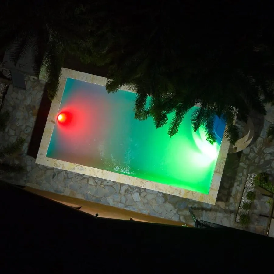 Villa Sol Heated Private Pool 3 Bedrooms Jarabacoa Chalet